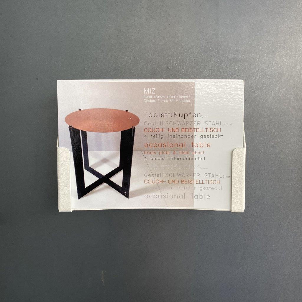 Postkartenhalter